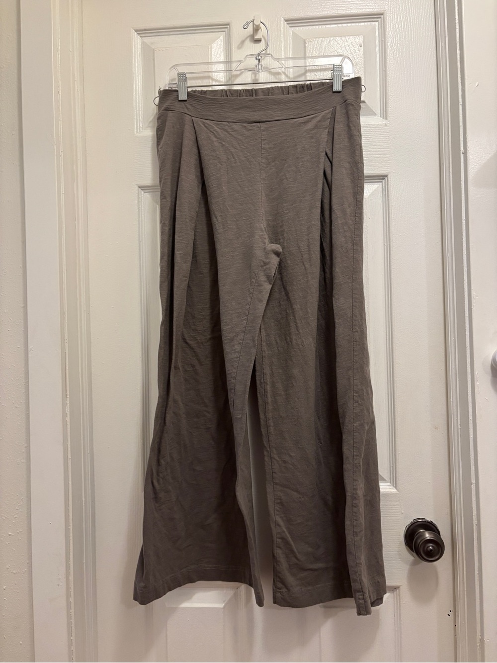 Z Supply Taupe Wide-Leg Pants